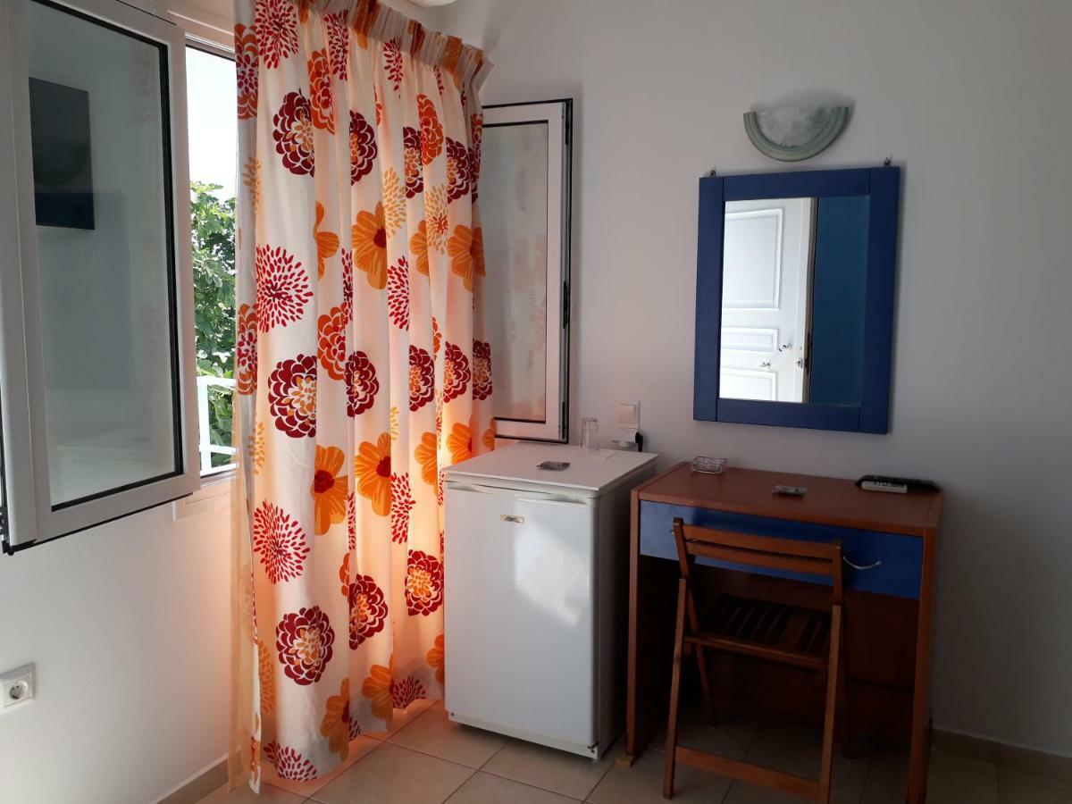 Iremia Rooms Adamantas  Екстериор снимка